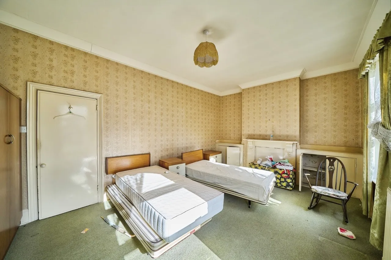 Cranmer Road, London, E7, photo 17