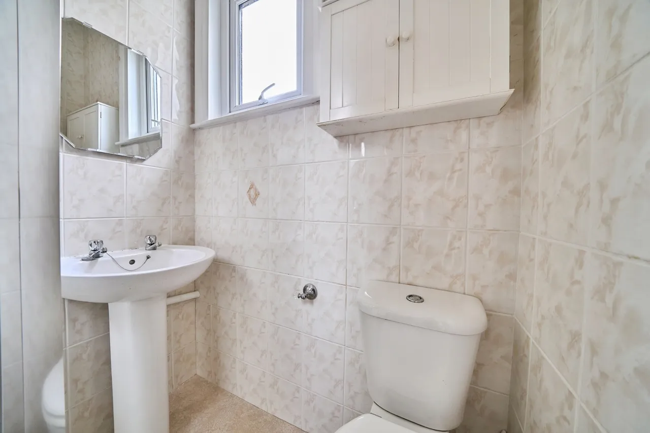Cranmer Road, London, E7, photo 22