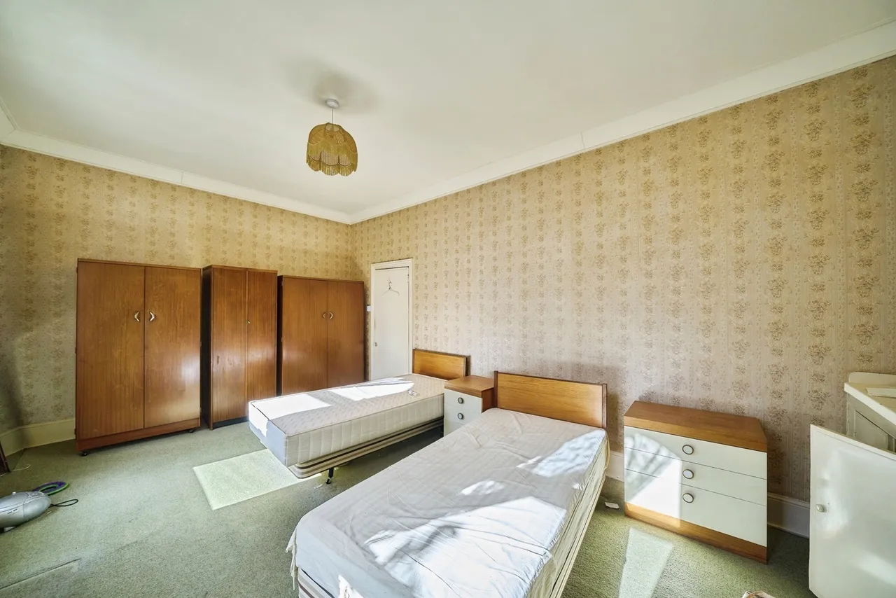 Cranmer Road, London, E7, photo 18