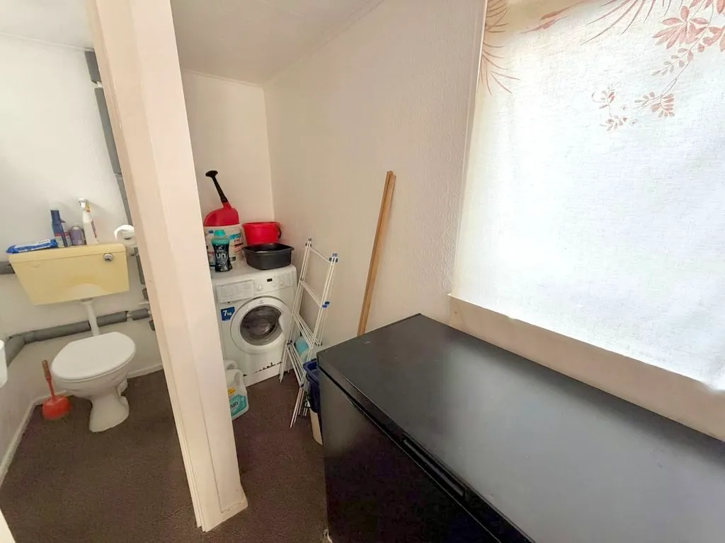 Yew Street, Houghton Regis, LU5, photo 8