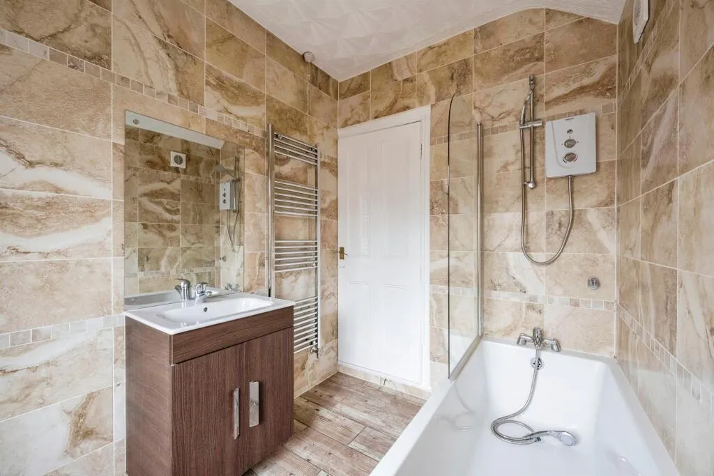 Orchard Street, Balby, DN4, photo 8