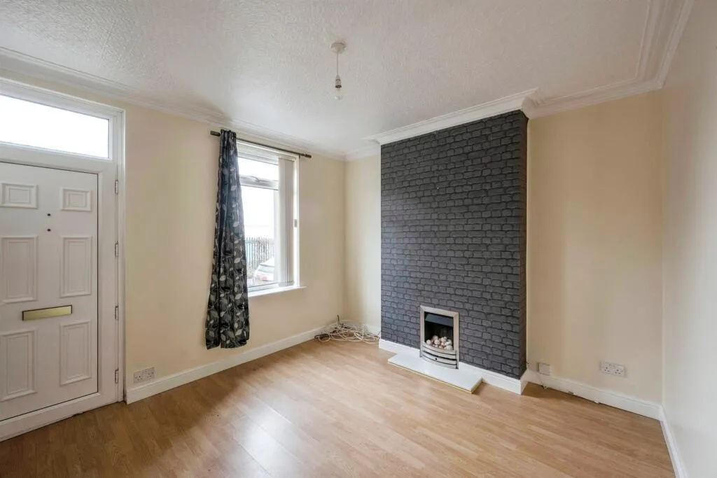 Orchard Street, Balby, DN4, photo 3