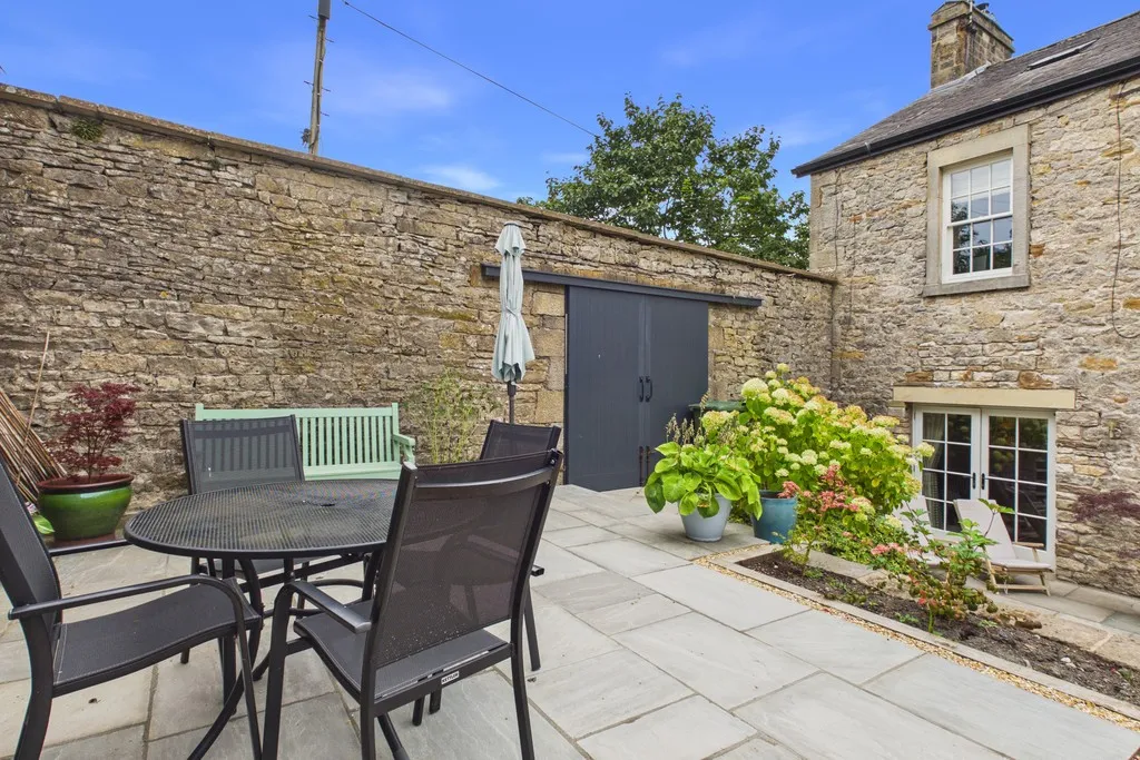 Beech House, High Biggins, photo 16