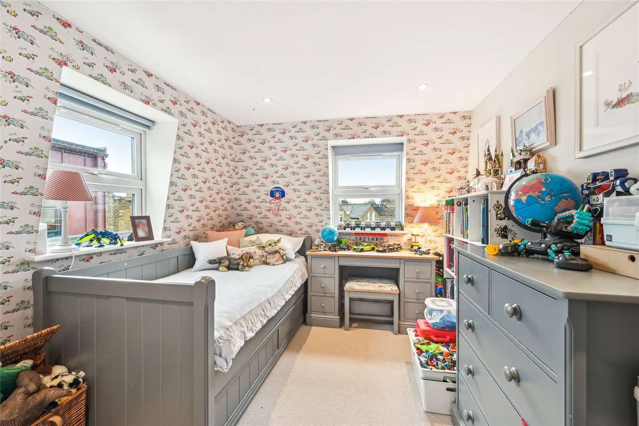 Candahar Road, London, SW11, photo 14