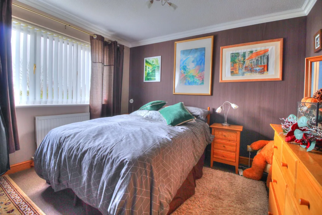 Iris Road, Woking, GU24, photo 23