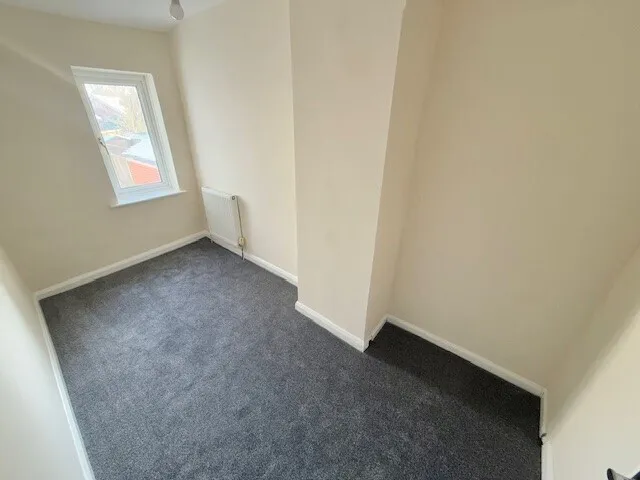 Ashmores Lane, ST7, photo 9