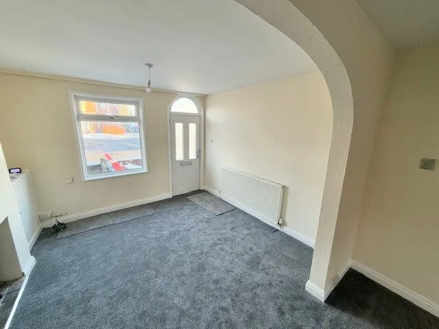 Ashmores Lane, ST7, photo 4