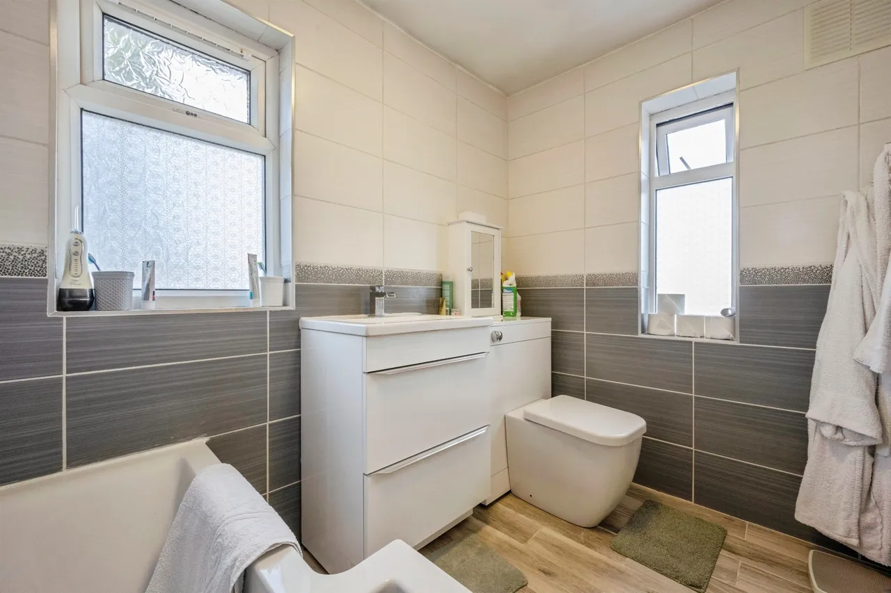 Shipton Road, Scunthorpe, photo 12