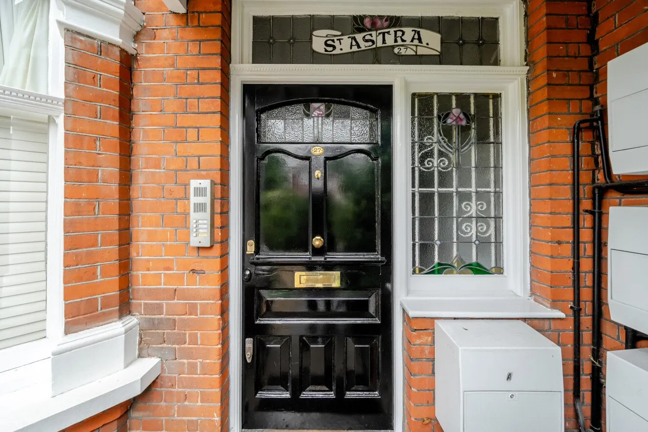 Tooting Bec Gardens, Tooting Bec, London, SW16, photo 4