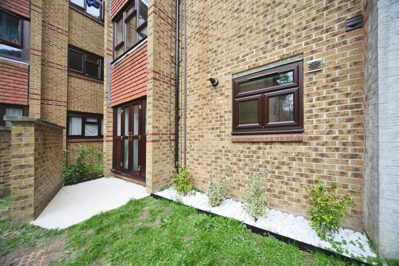 Vincent Road, Luton, LU4, photo 12
