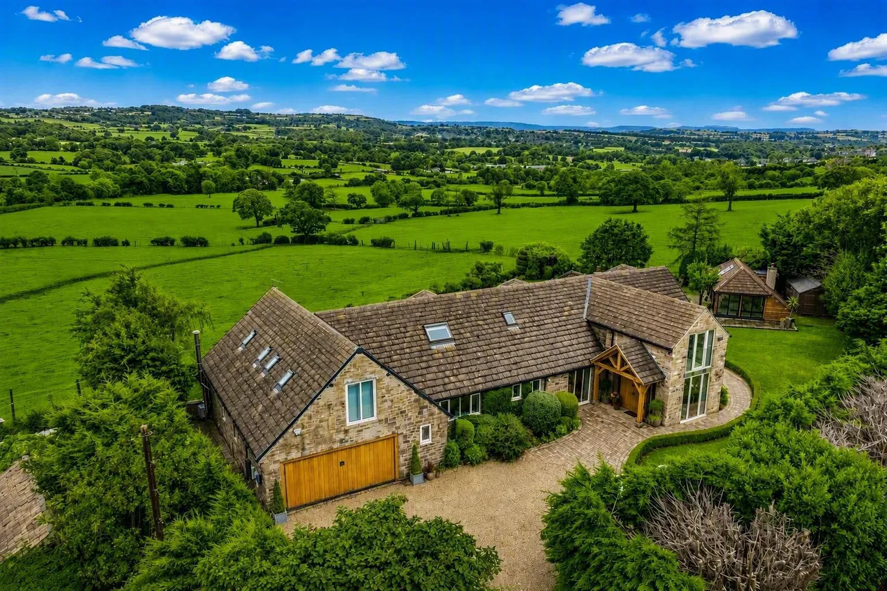 5 bed house for sale, Shelley Woodhouse Lane, Shelley, HD8