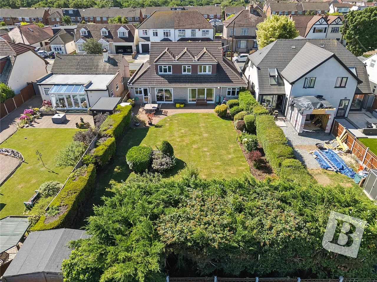Laburnham Gardens, Upminster, RM14, photo 7