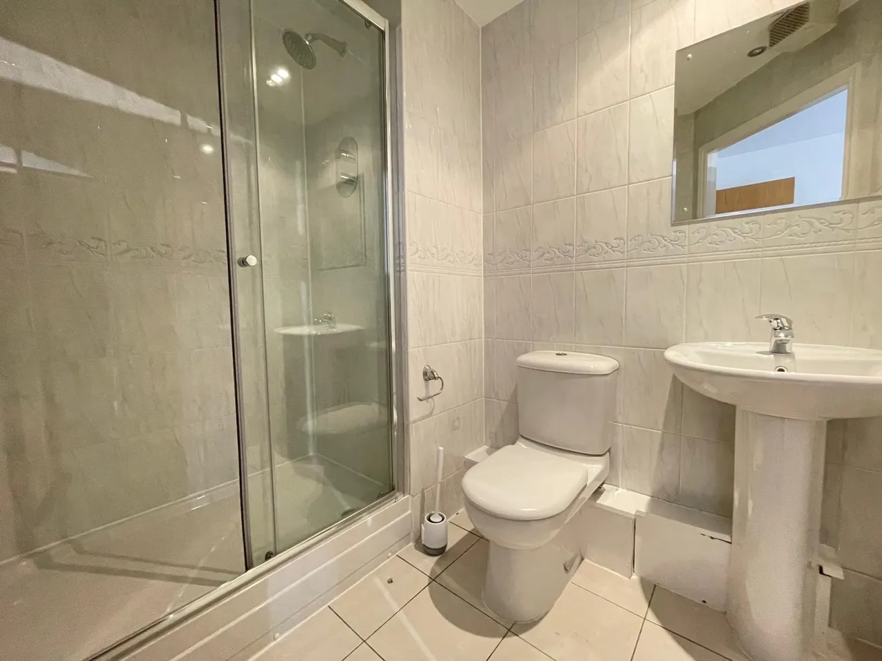 Carisbrooke Road, Far Headingley, LS16, photo 8