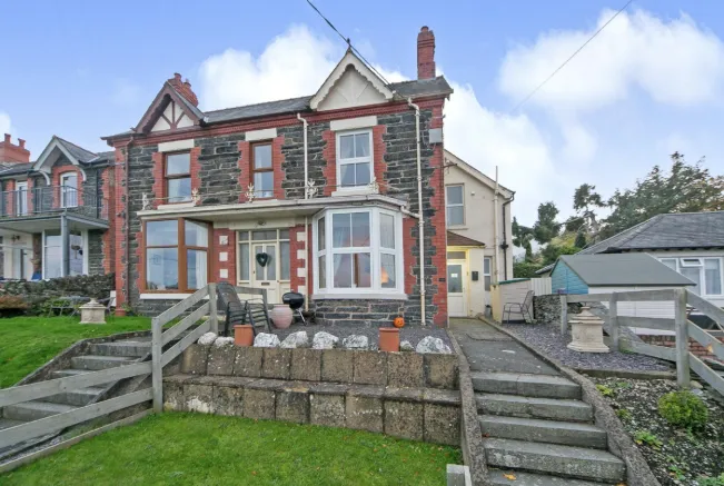 3 bed house to rent, Penybryn, LL21