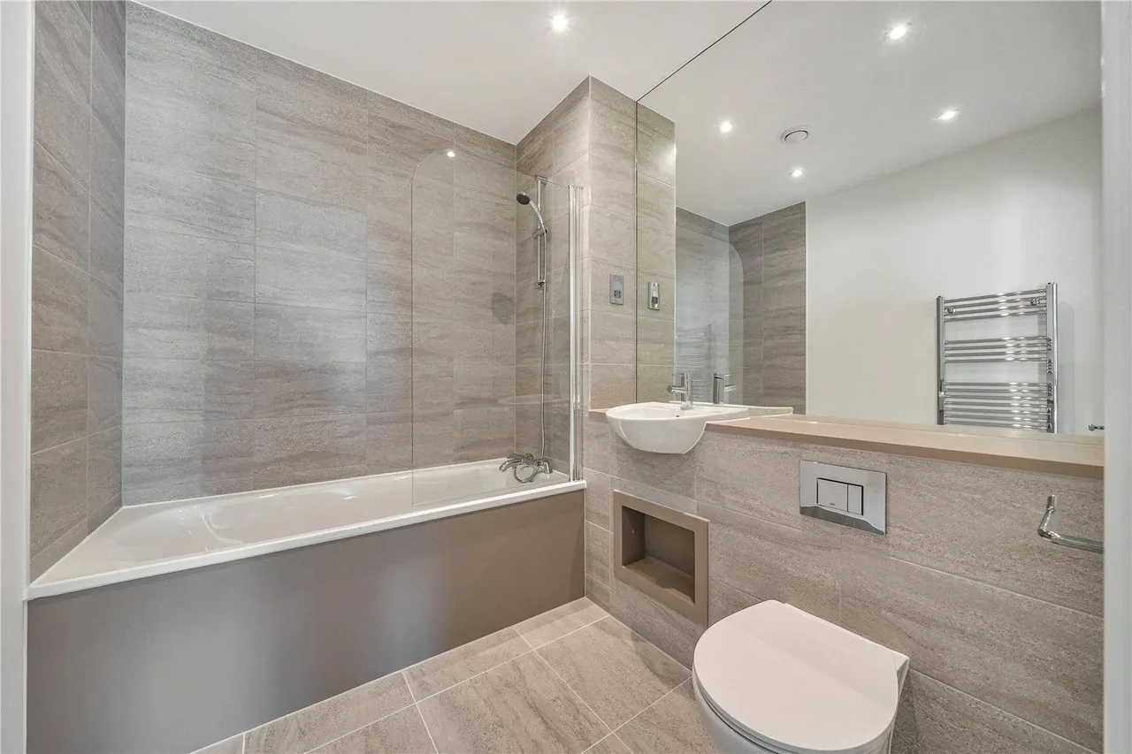 Hadlow Road, DA14, photo 8