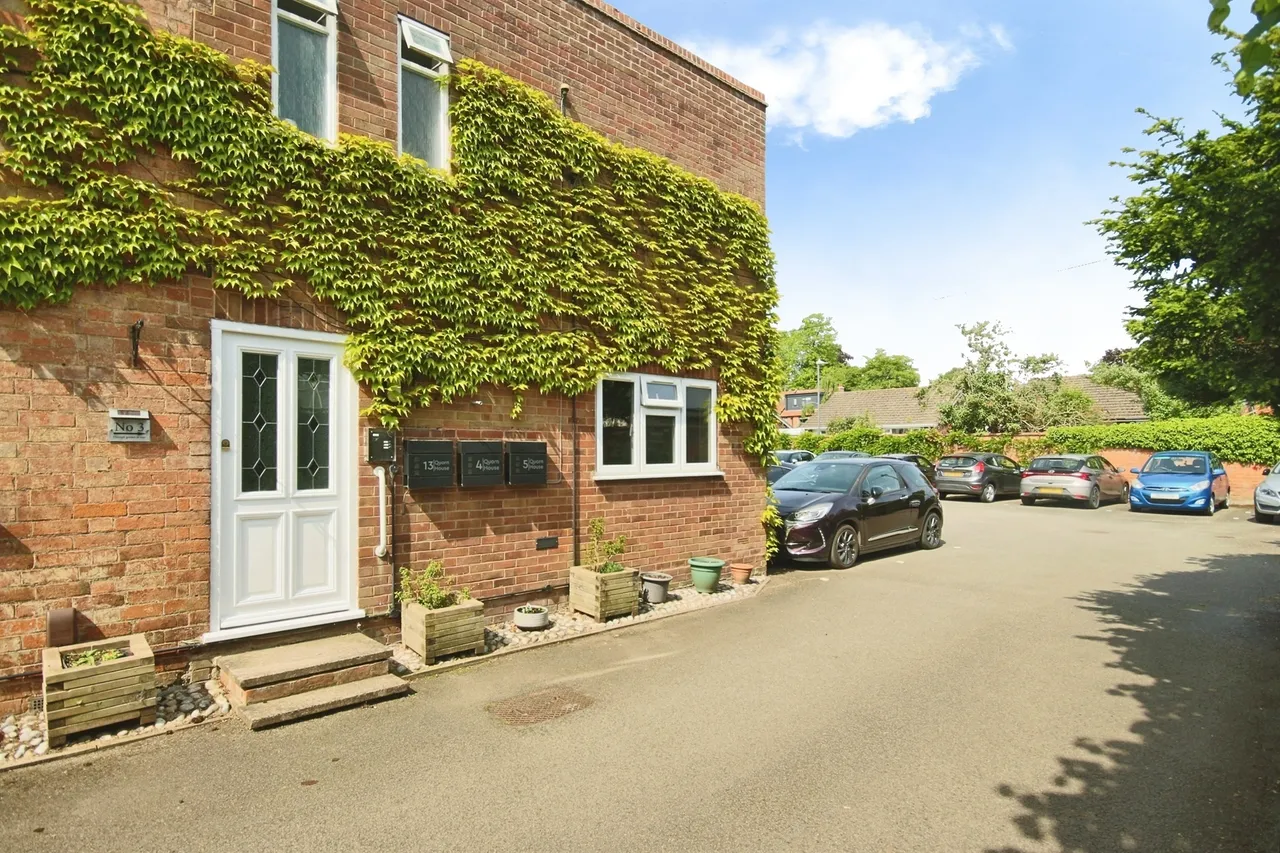 Warwick Place, Leamington Spa, CV32, photo 2