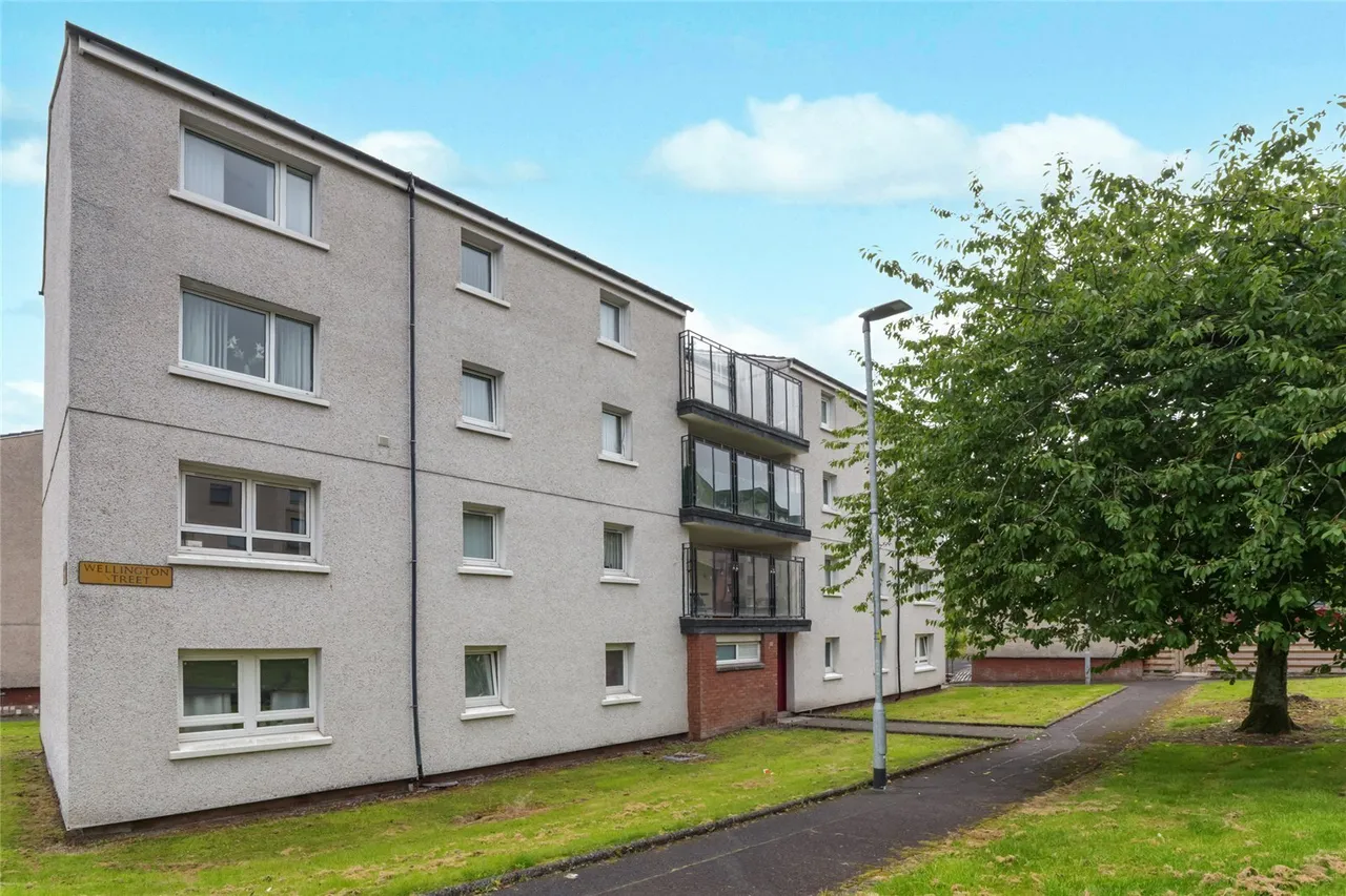 Wellington Street, GREENOCK, Renfrewshire, PA15, photo 4