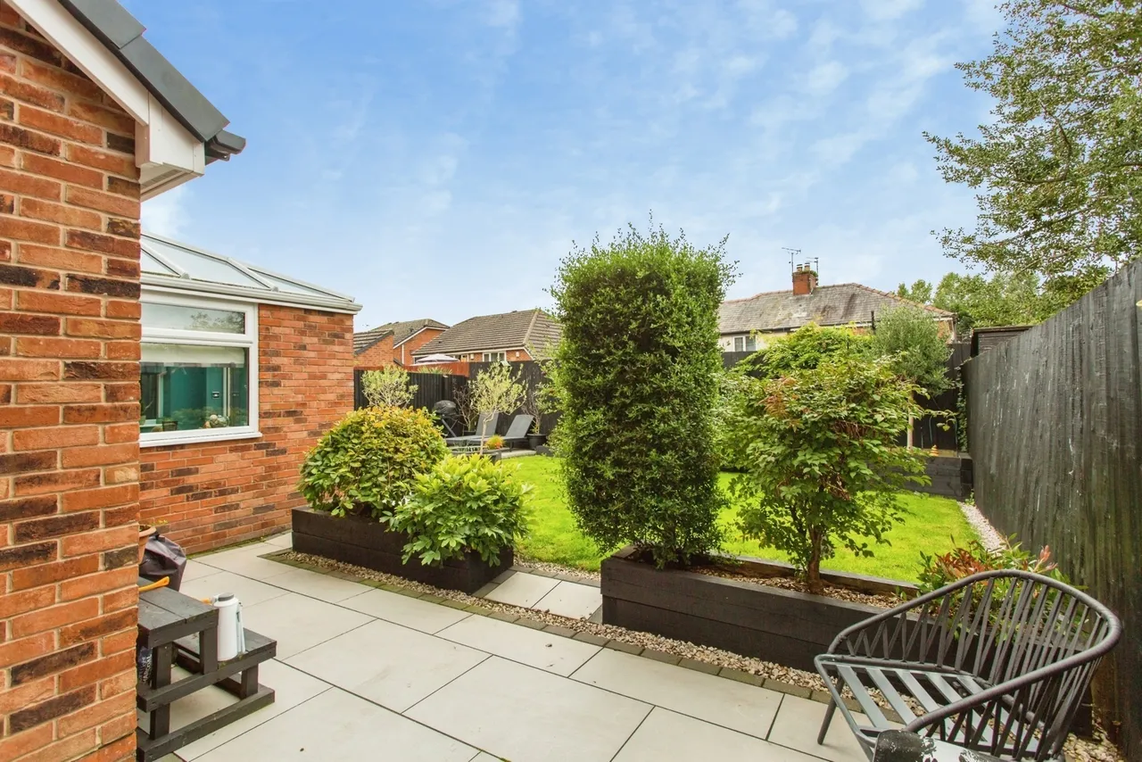 Sycamore Gardens, Leyland, PR25, photo 24