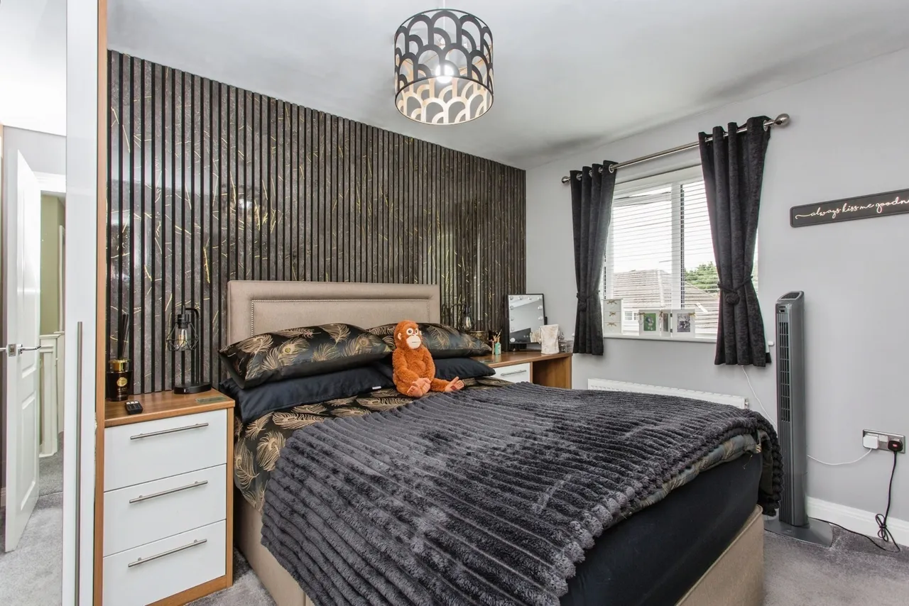 Sycamore Gardens, Leyland, PR25, photo 13