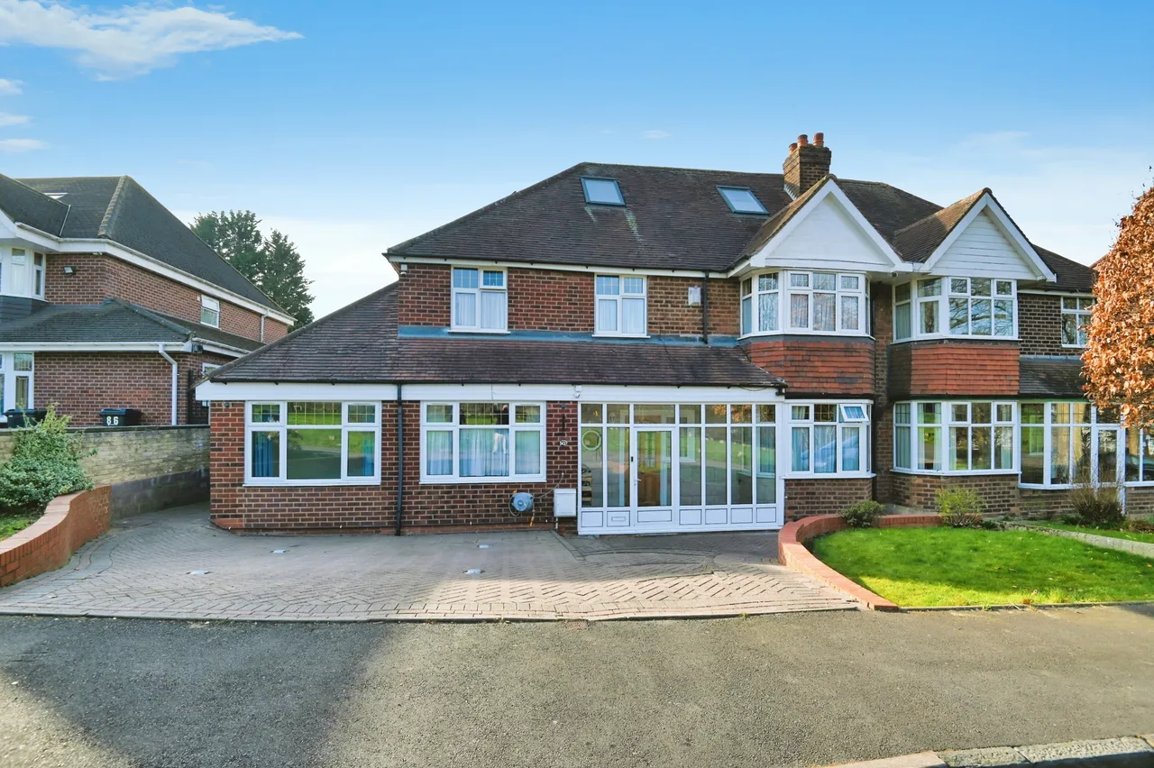 7 bed house for sale — Hodge Hill Common, Birmingham