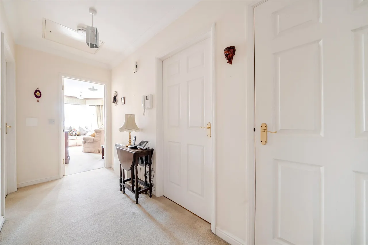 High Street, Orpington, BR6, photo 12