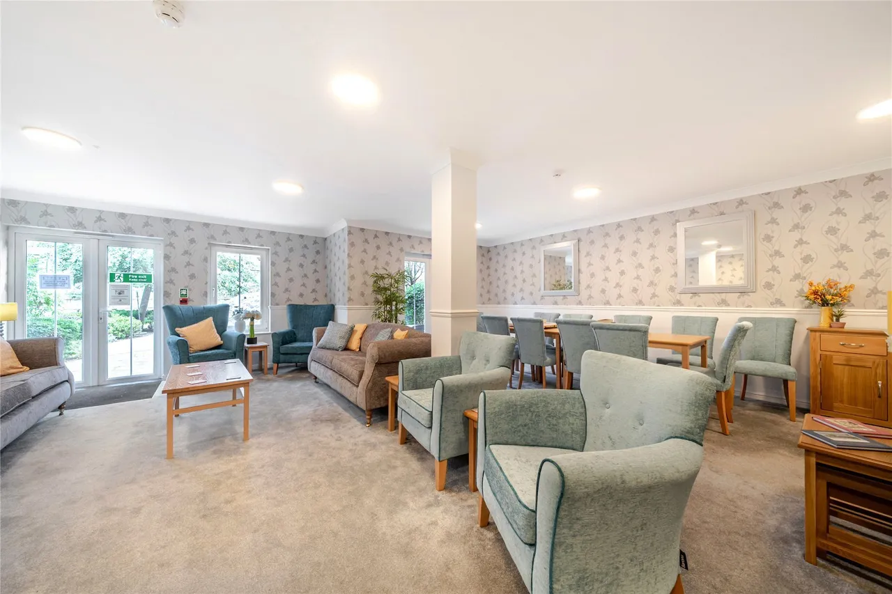 High Street, Orpington, BR6, photo 11