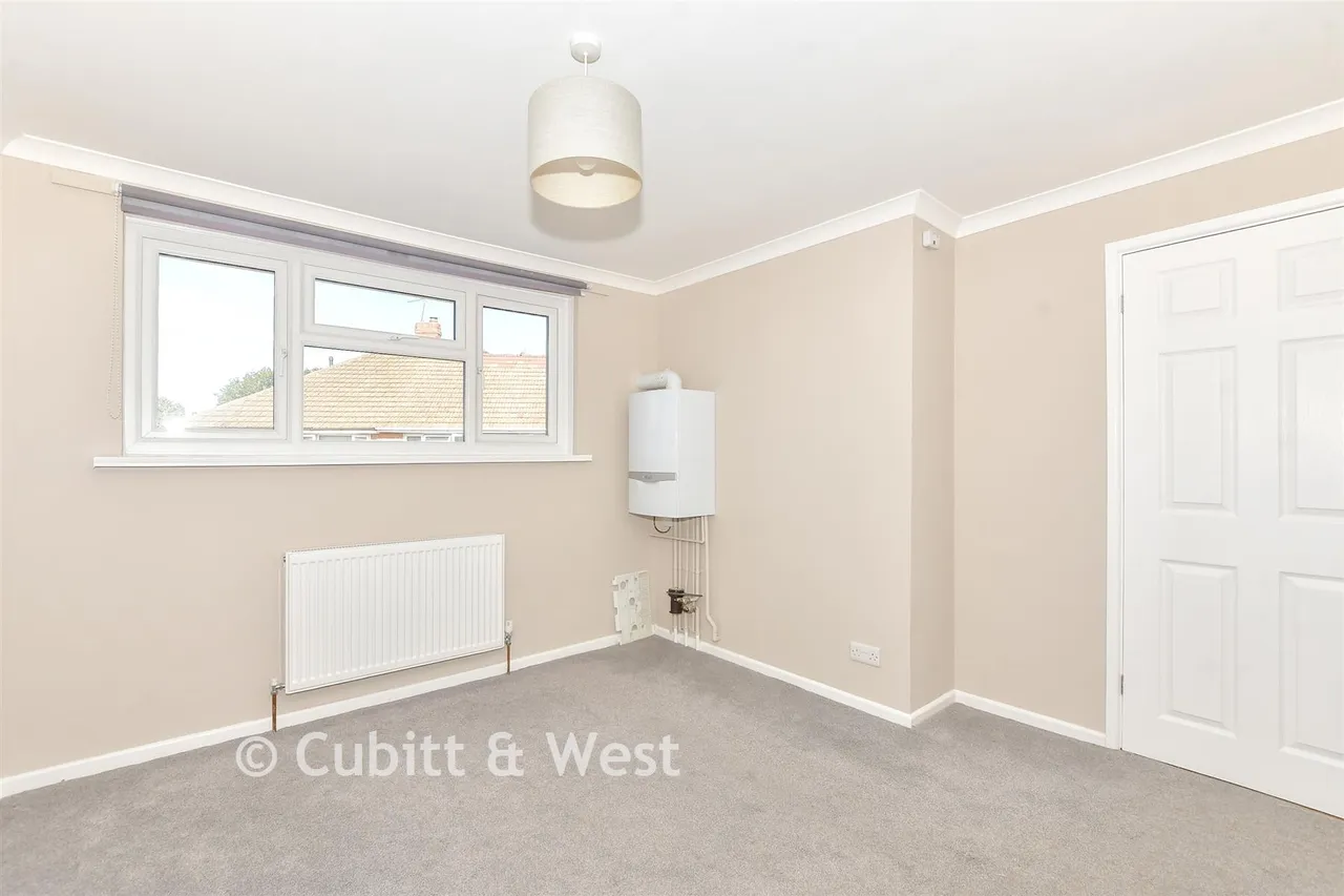 Prinsted Crescent, Portsmouth, PO6, photo 6