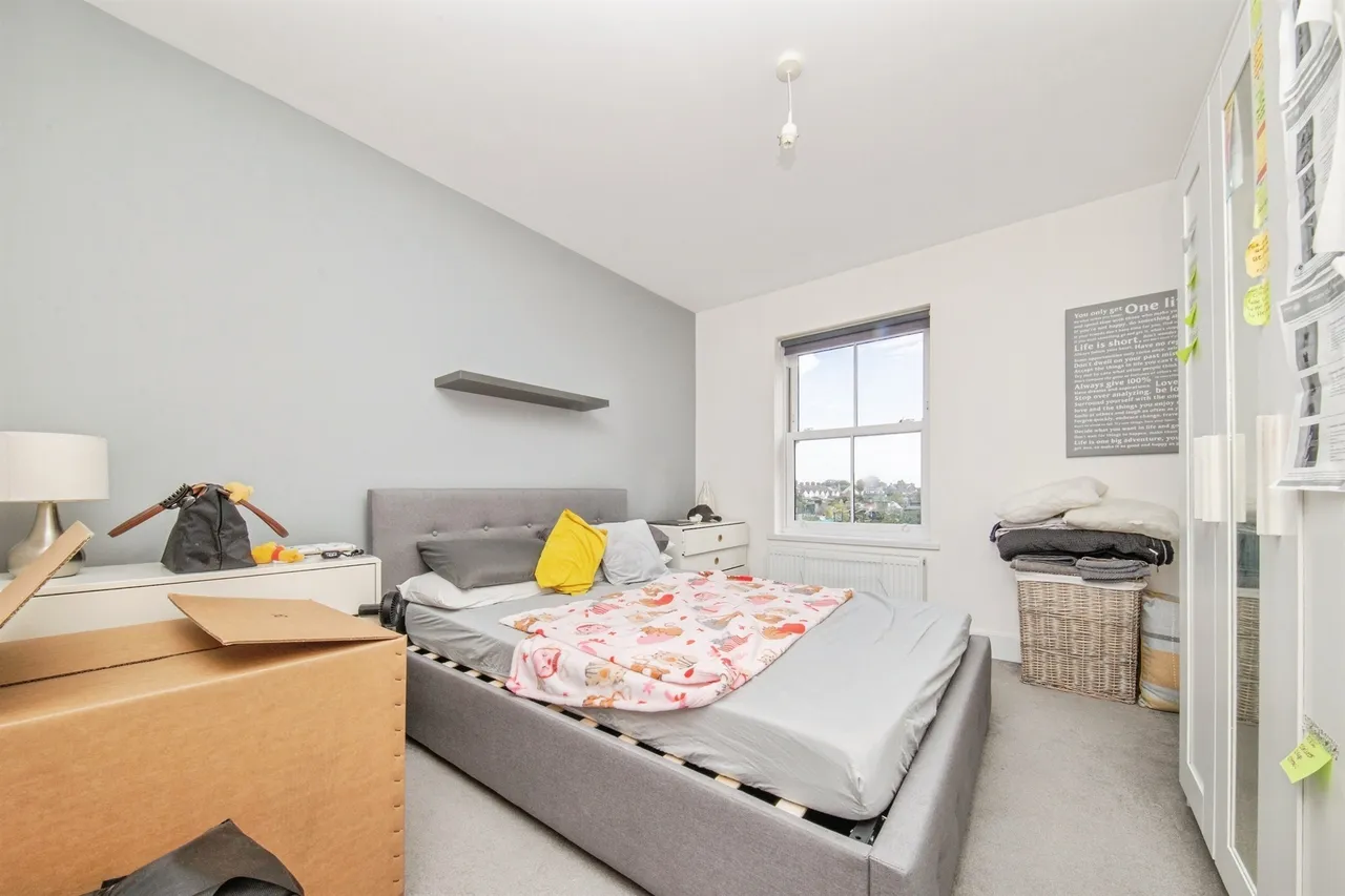 Main Road, Harwich, photo 6