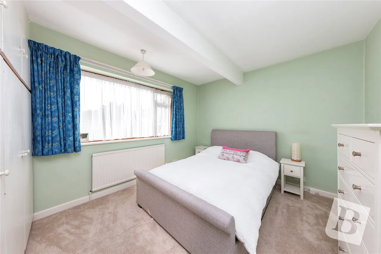 Ongar, CM5, photo 12