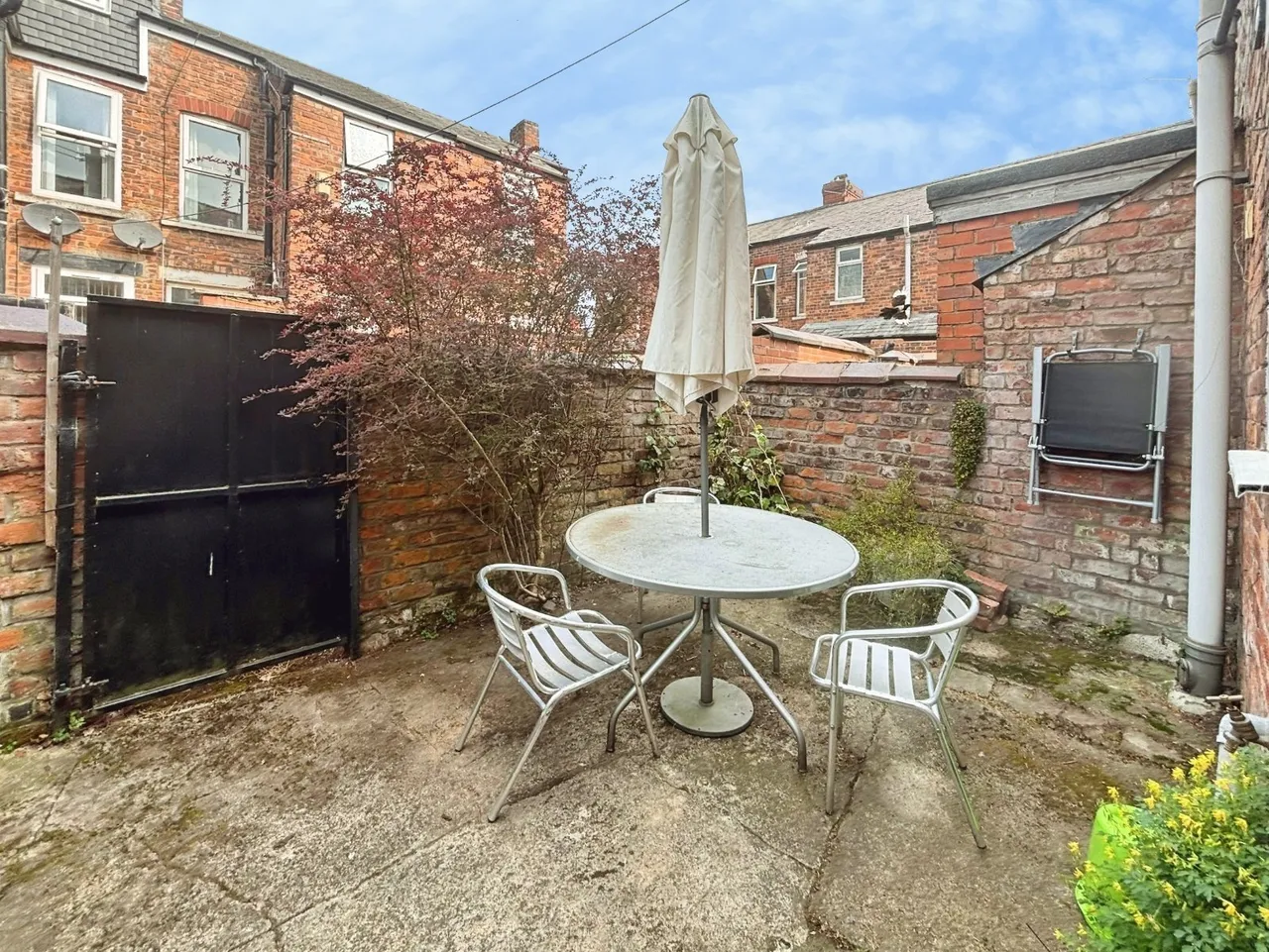 Kathleen Grove, Rusholme, M14, photo 11