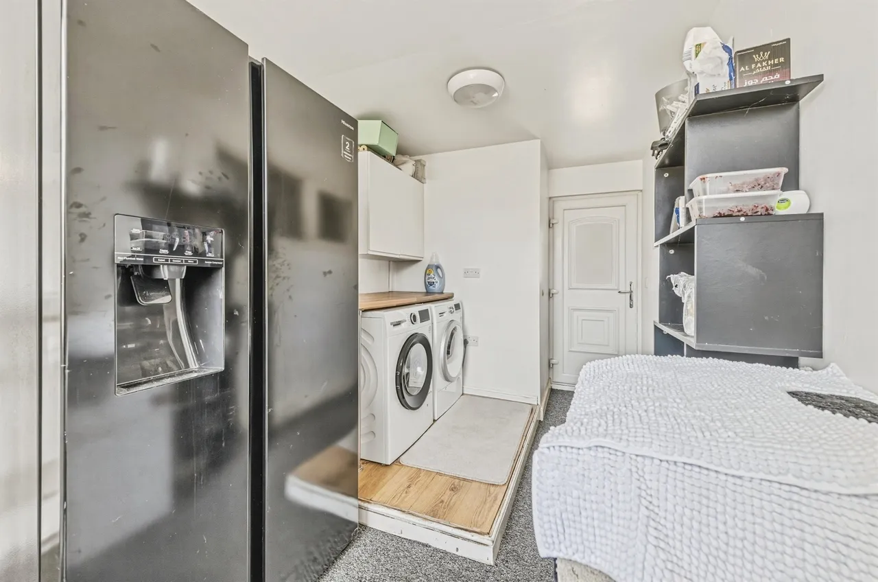 Pontey Drive, Waterloo, HD5, photo 13