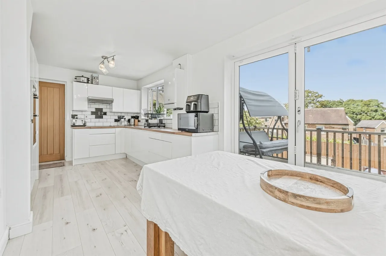 Pontey Drive, Waterloo, HD5, photo 11