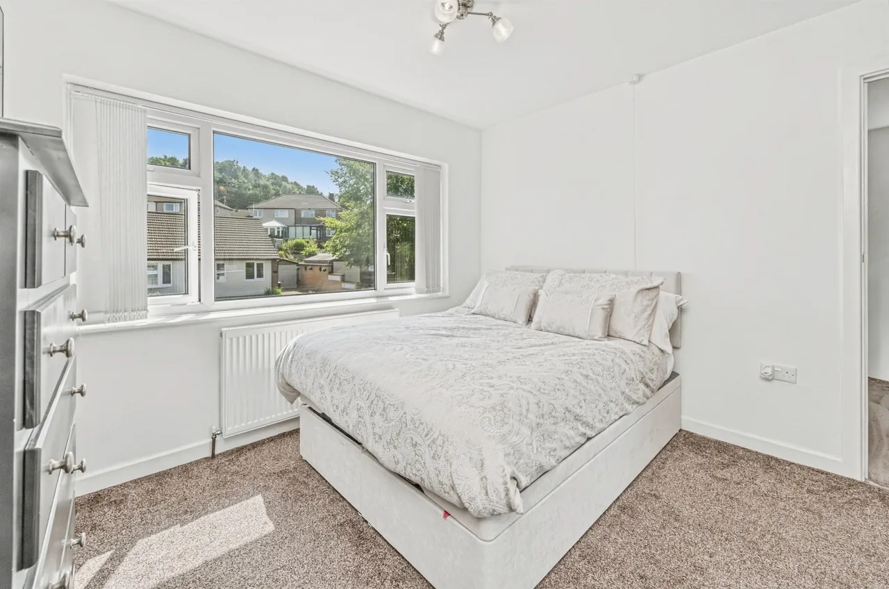 Pontey Drive, Waterloo, HD5, photo 18