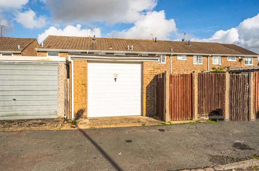 Highbury Road, Tilehurst, RG31, photo 15