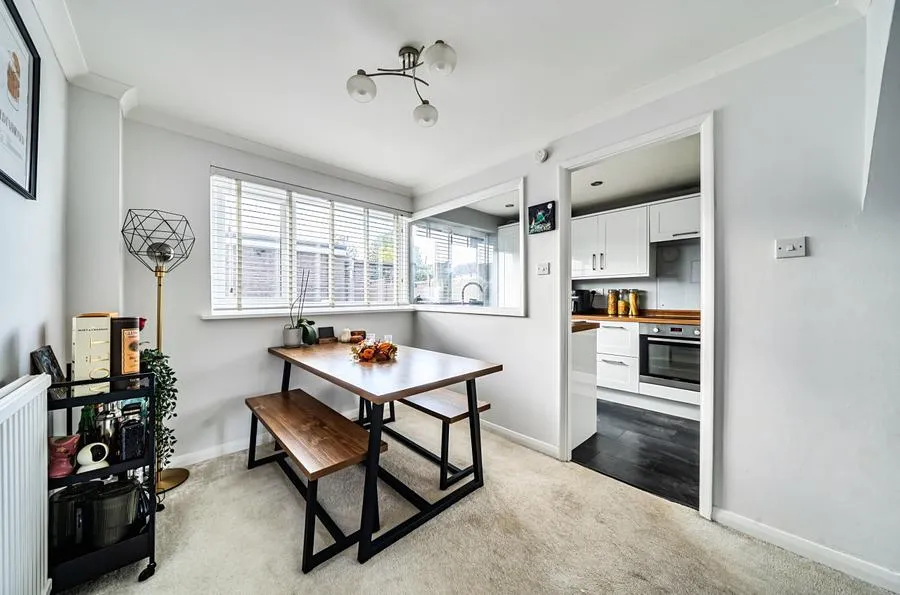 Highbury Road, Tilehurst, RG31, photo 6