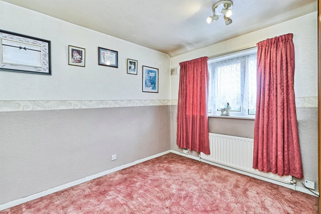 Wells Close, Tipton, DY4, photo 17