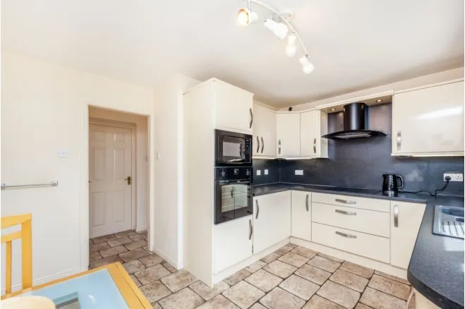 Hillside Close, Hillam, LS25, photo 4