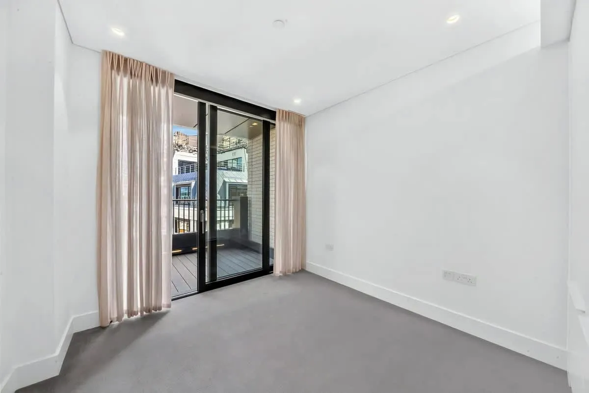 Rathbone Square, Fitzrovia, W1T, photo 12