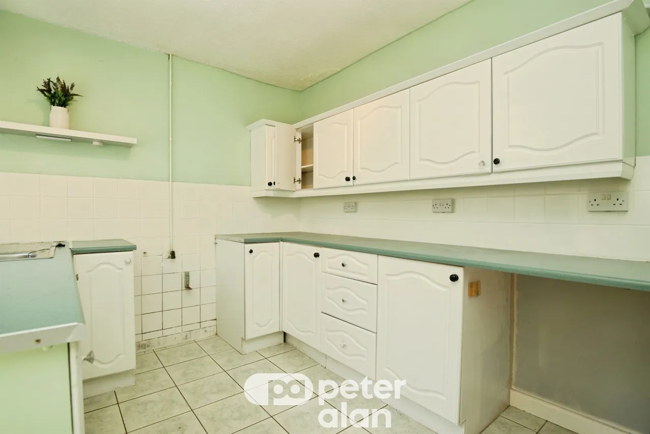 Llantarnam Road, Cwmbran, NP44, photo 6