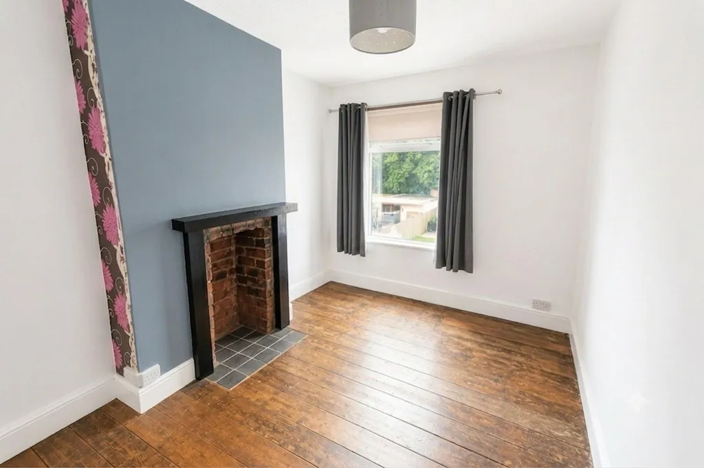 Llantarnam Road, Cwmbran, NP44, photo 10