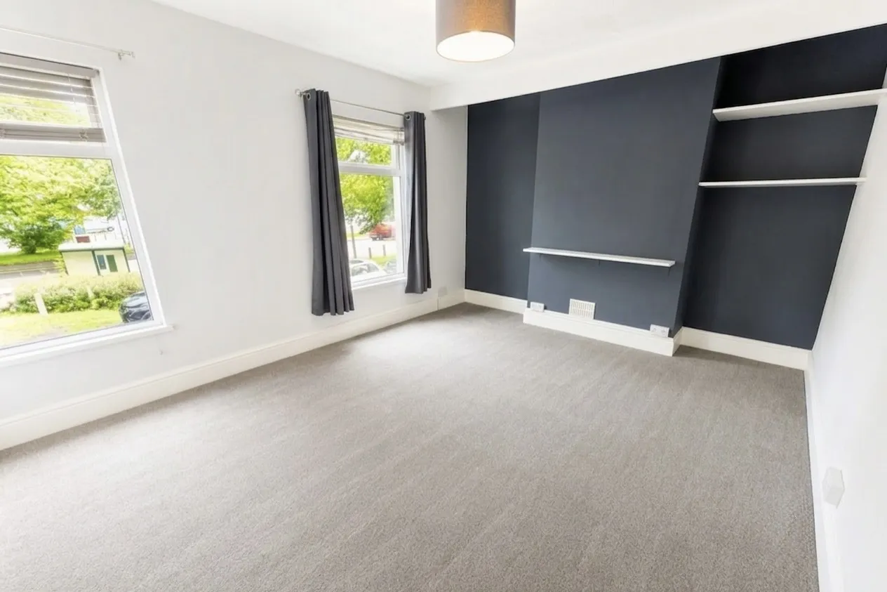Llantarnam Road, Cwmbran, NP44, photo 8