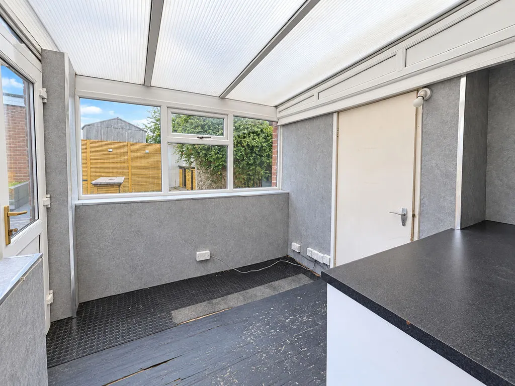 Cowley Green, Hednesford, WS12, photo 5