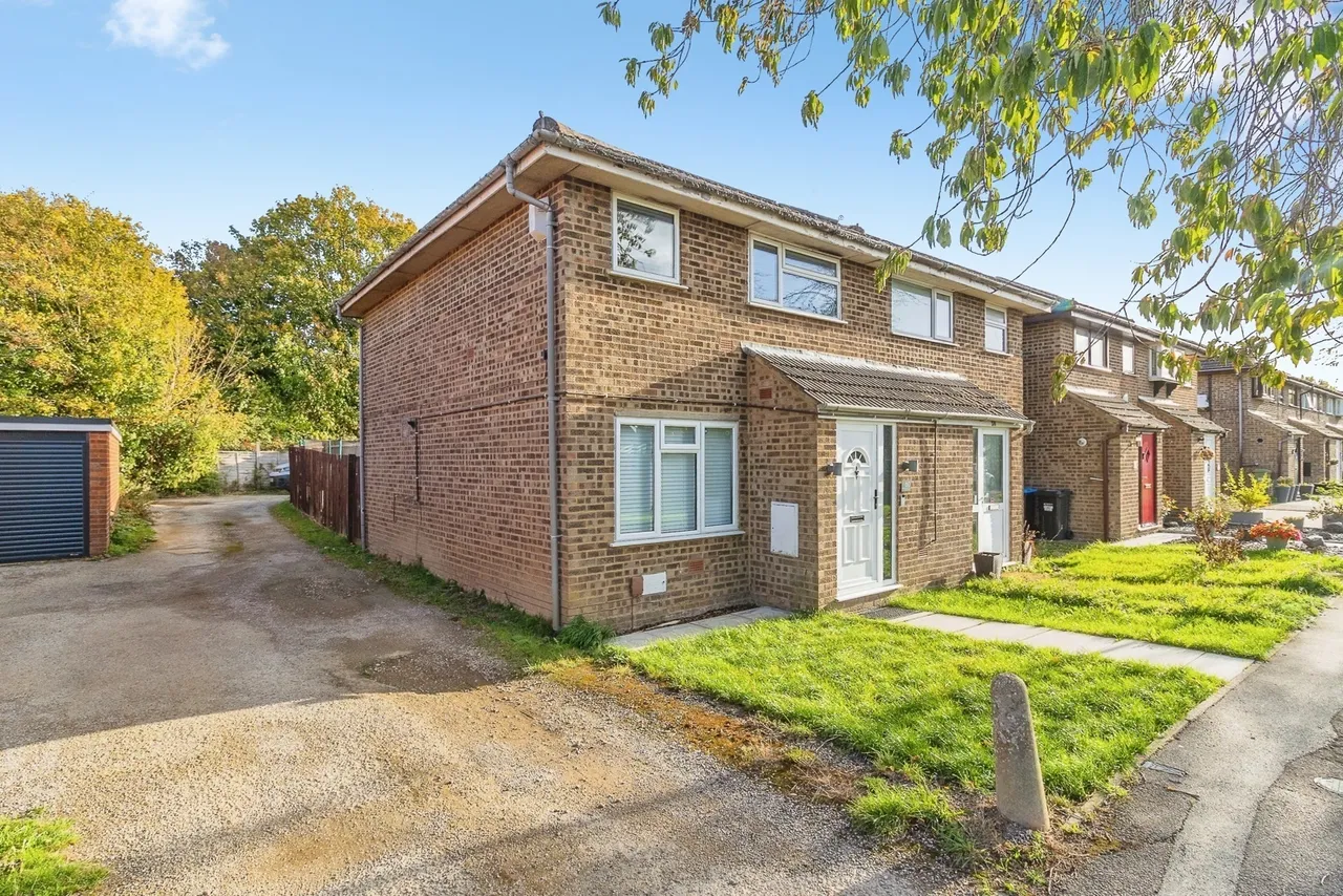 Favell Drive, Furzton, MK4, photo 19