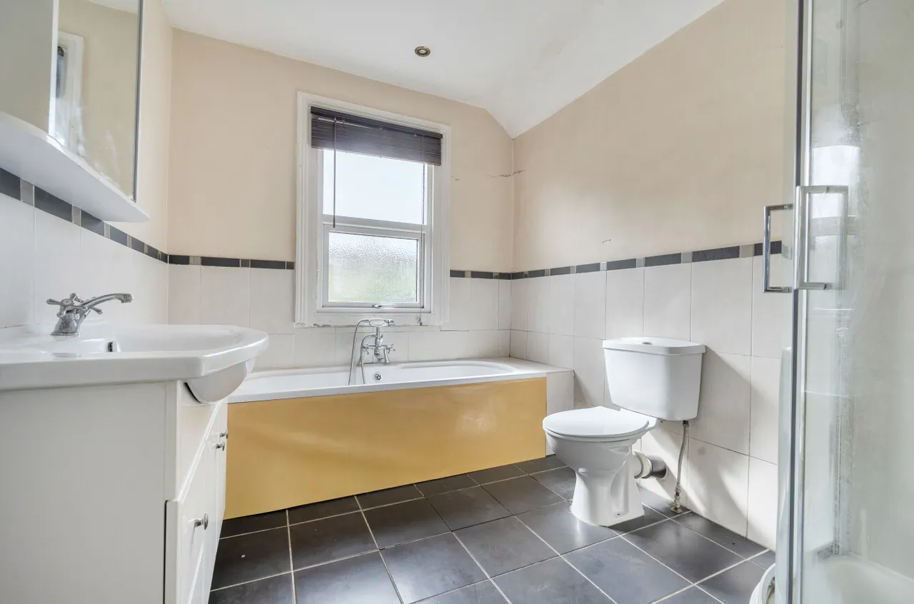 Denmark Street, Wokingham, Berkshire, RG40 2BQ, photo 12