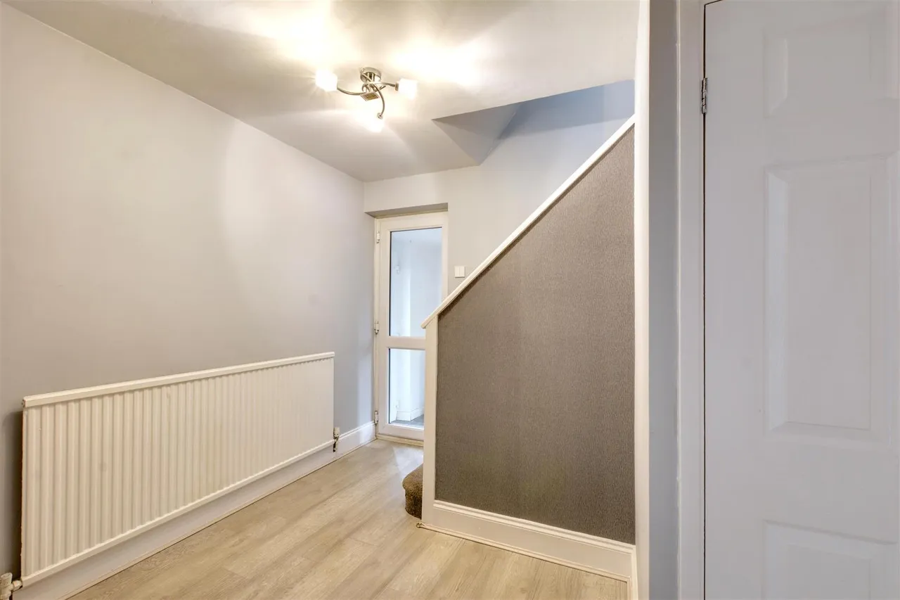 Belmont Close, Beeston, NG9, photo 5