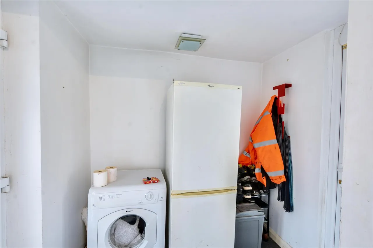 Belmont Close, Beeston, NG9, photo 8