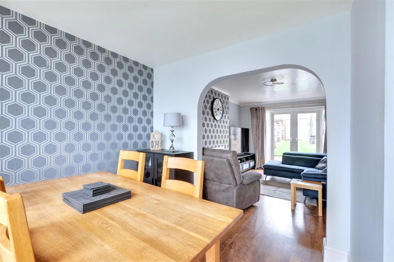 Belmont Close, Beeston, NG9, photo 4