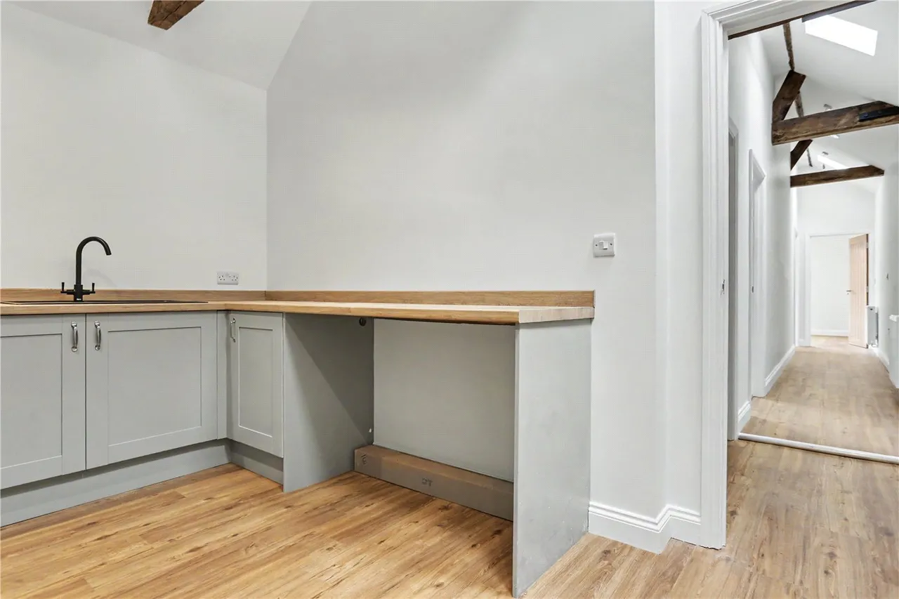 Denton Court, Wymondham, Norfolk, NR18, photo 7