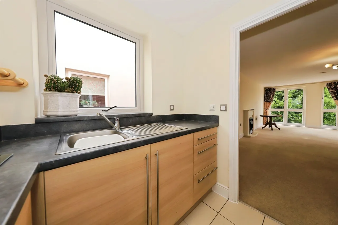 Park Road, Hagley, DY9, photo 15