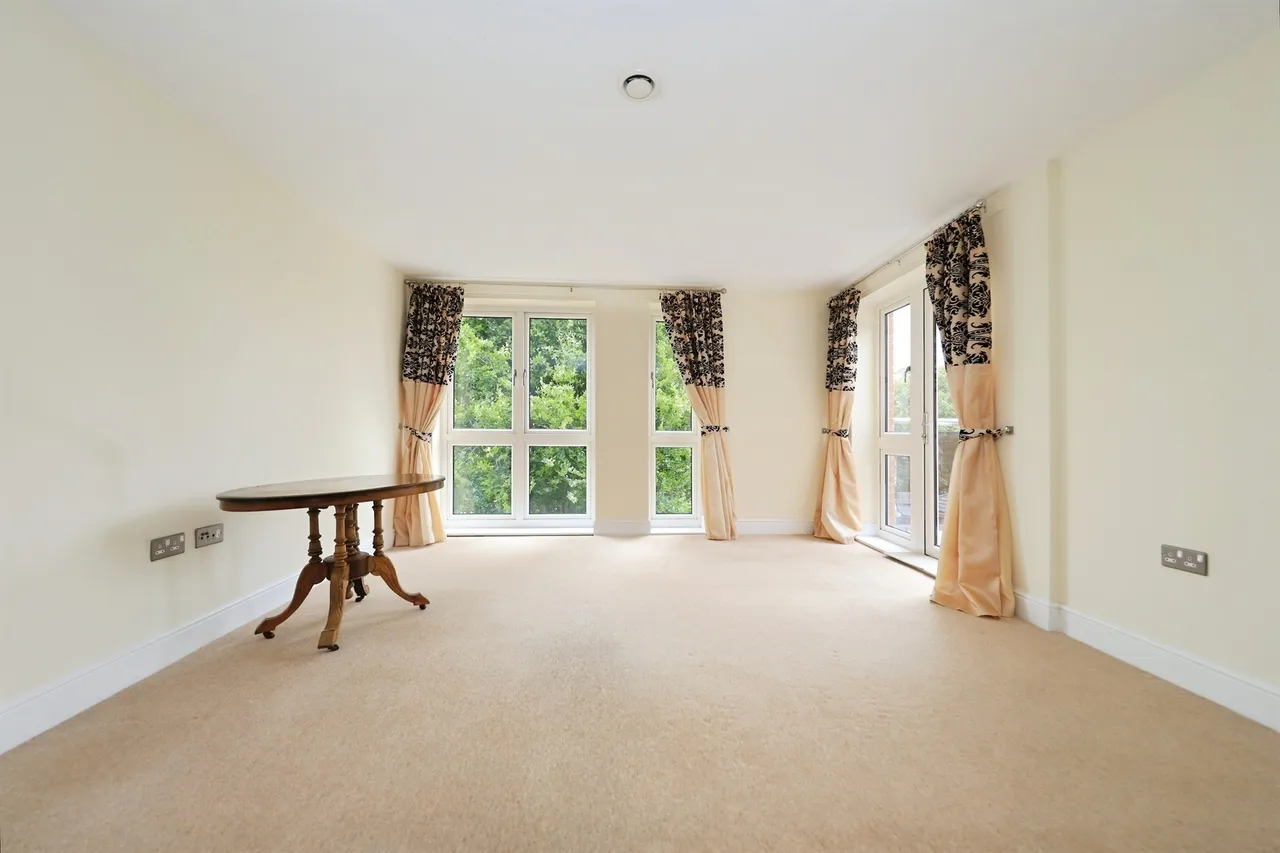 Park Road, Hagley, DY9, photo 12